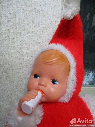 Винтажный пупс с соской