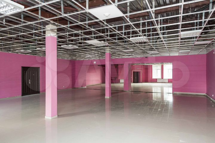 Продам нежилое 5 этажное здание с видом на Китай