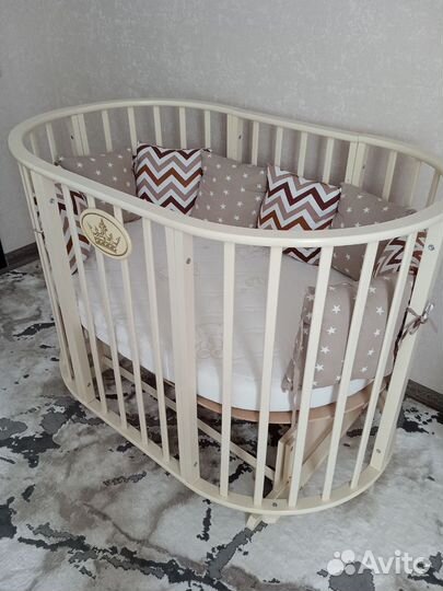 Детская кроватка