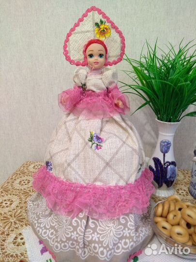 Кукла грелка на чайник