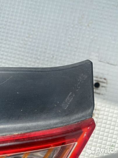 Стоп сигнал на mark 2 110/115 кузов левый