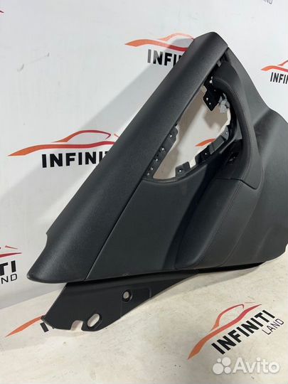 Обшивка двери задняя левая Infiniti Qx70 Fx37 Fx35