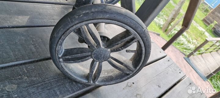 Прогулочная коляска camarelo elix