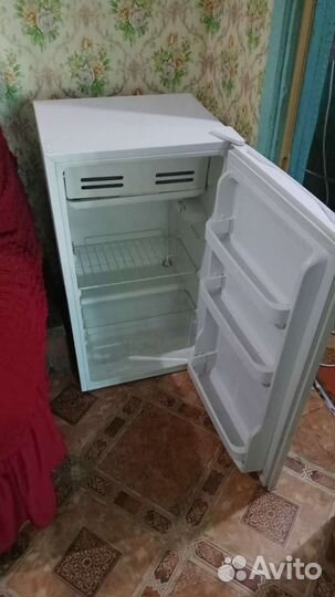 Холодильник бу маленький