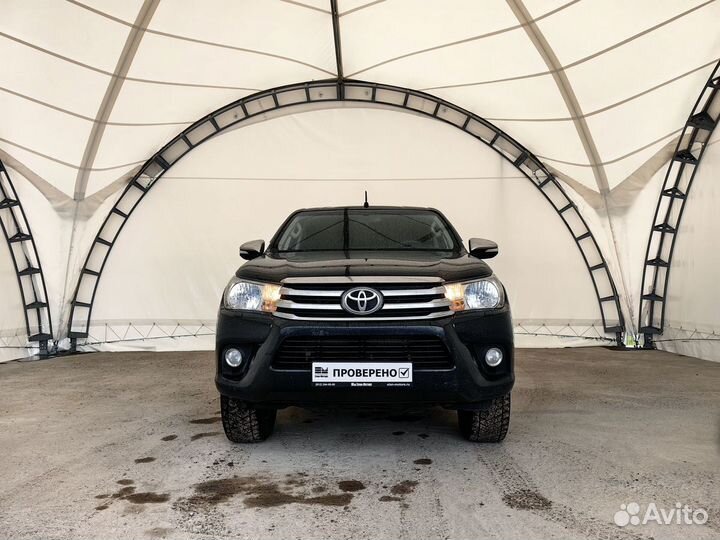 Toyota Hilux 2.8 AT, 2015, 316 083 км