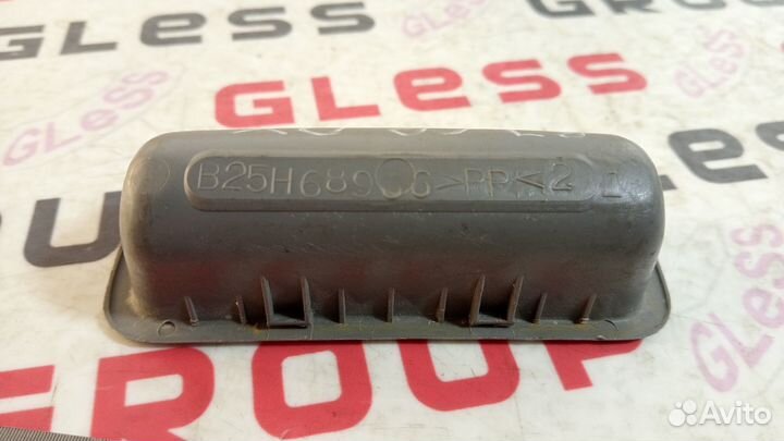 Ручка крышки багажника внутренняя BJ CP DY б/у Familia Demio Premacy