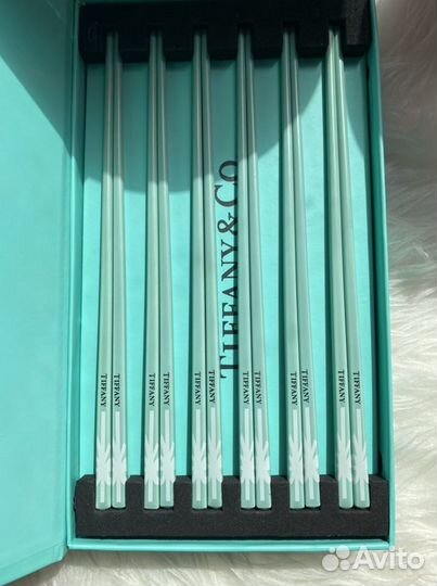 Палочки для суши Dior, Tiffany