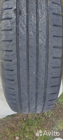 Continental ComfortContact - 5 215/65 R16