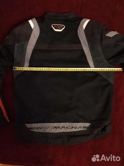 Летние Macna и Bering 52