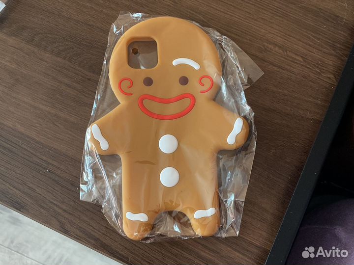 Чехол на телефон