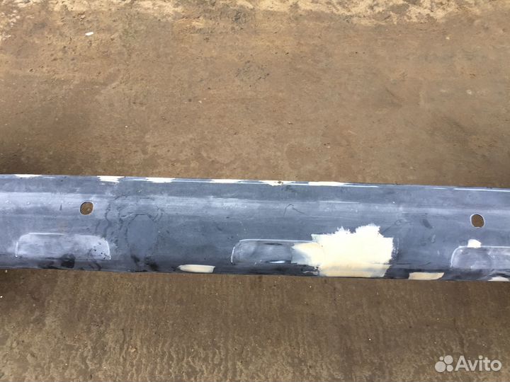 Бампер задний Toyota Land Cruiser 200