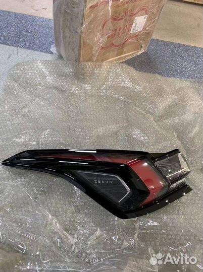 Фонарь внешний Zeekr 001