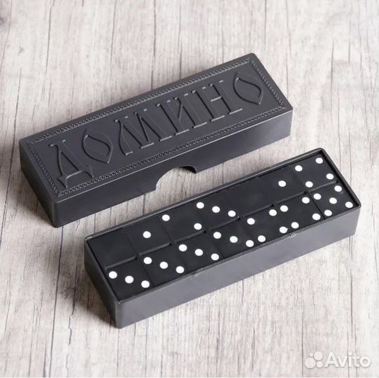 Домино в упаковке