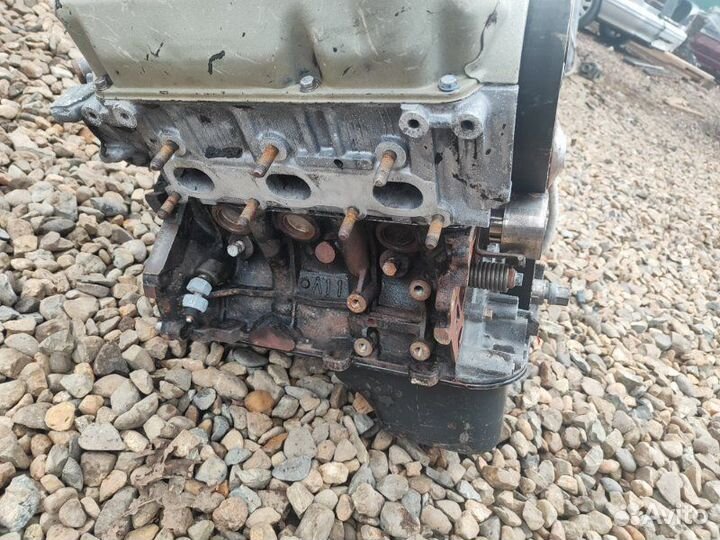 Двигатель Mitsubishi Galant E53A 6A11 1993