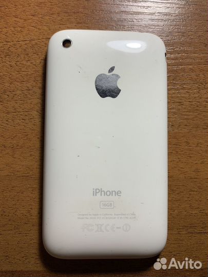 Корпус iPhone 3g-3gs,белый,16гб.б/у