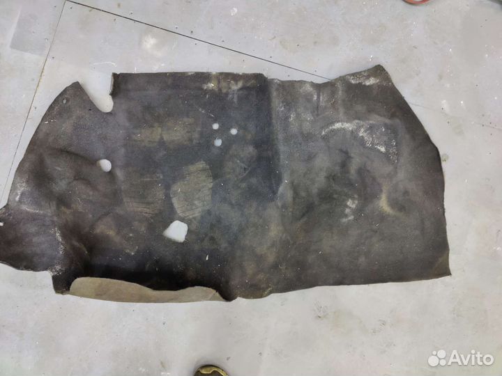 Обшивка багажника Renault Logan 1