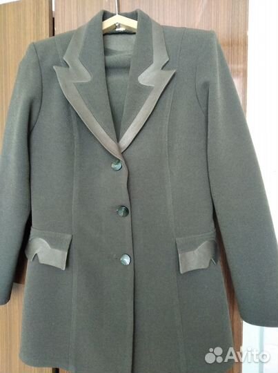 Костюм женский