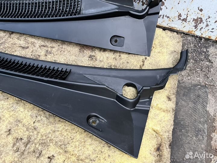 Жабо на Hyundai accent 2 тагаз