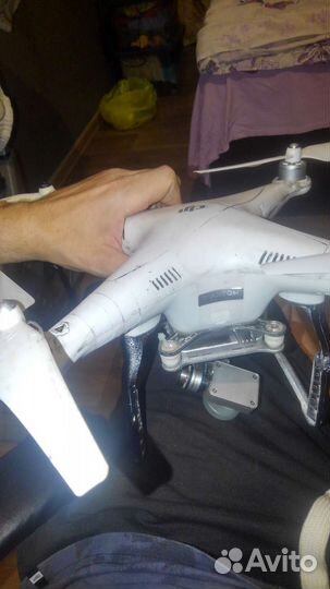 Квадрокоптер dji phantom 3 pro