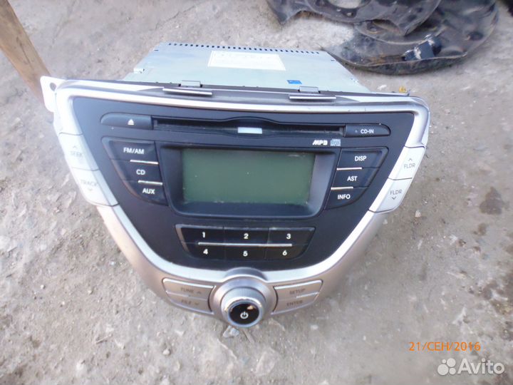 Hyundai Elantra 5 MD 2014г. магнитолла
