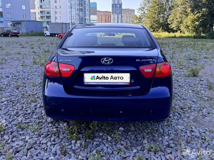 Hyundai Elantra 1.6 МТ, 2008, 260 000 км