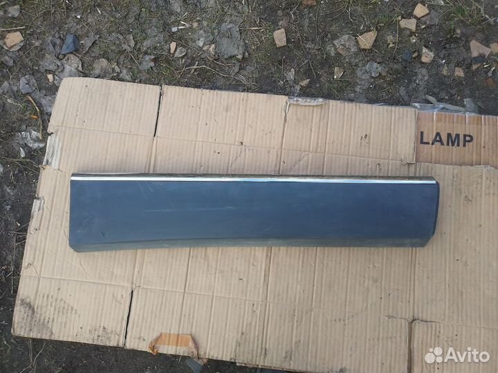 Накладка задней правой двери Renault Arkana