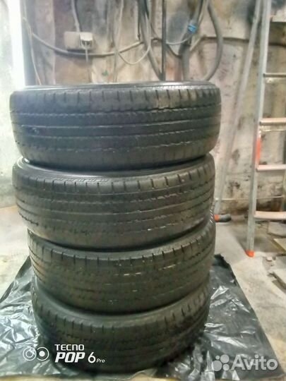 Triangle TR257 215/60 R17