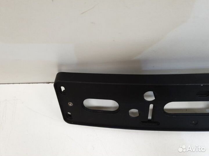 Площадка под гос. номер передняя Toyota Camry V55