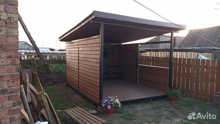 Беседка с мангальной зоной