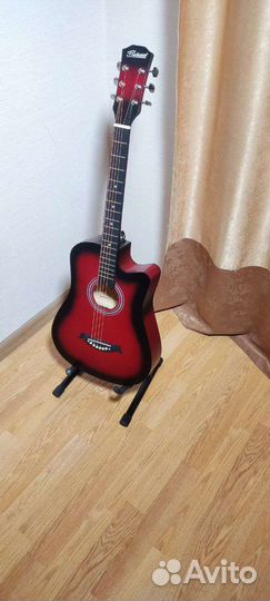 Гитара акустика