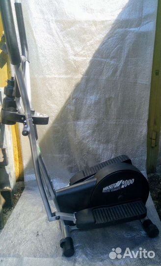 Эллиптический тренажер (кардио)