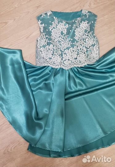 Вечернее платье