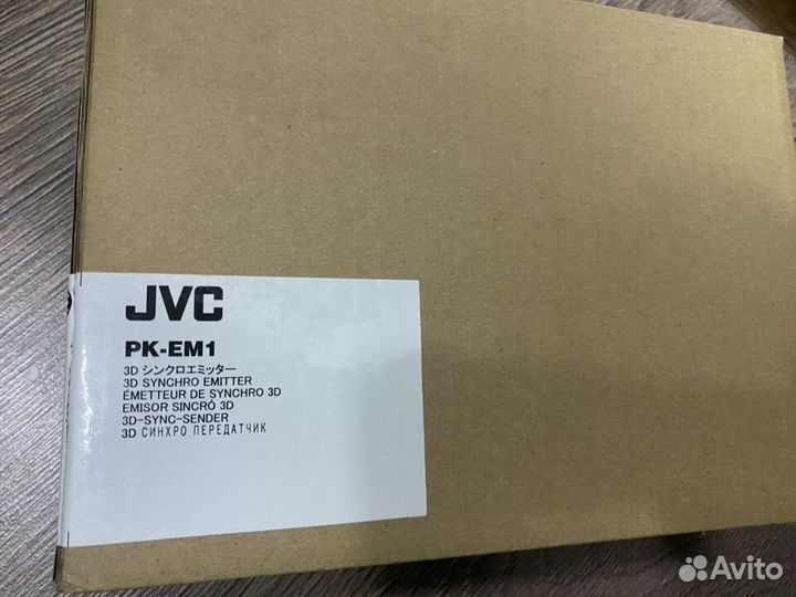 Эмиттер, синхронизатор, адаптер JVC PK-EM1