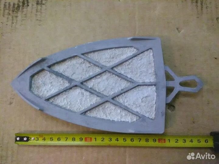 Утюг советских времен