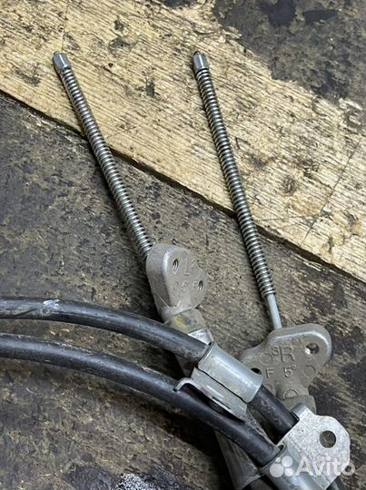 Трос ручного тормоза Toyota Camry 50