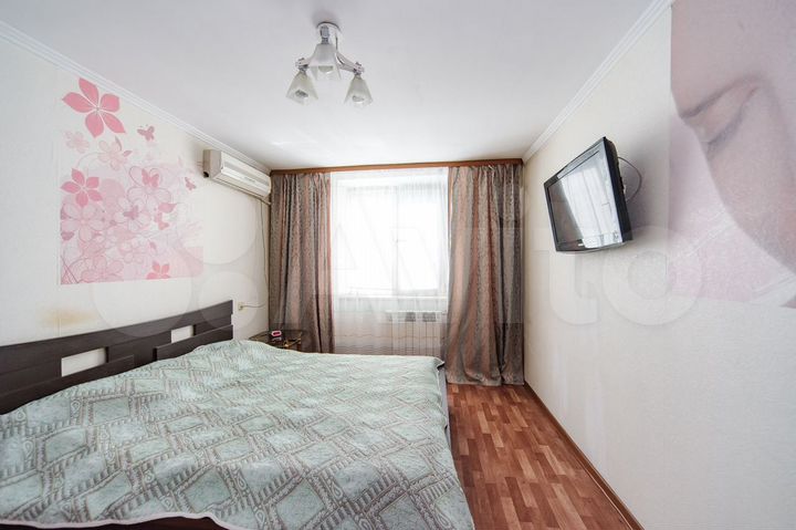 4-к. квартира, 82 м², 2/5 эт.