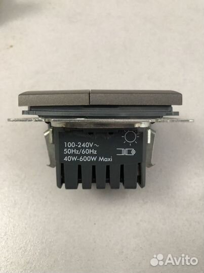 Диммер Legrand Galea Life