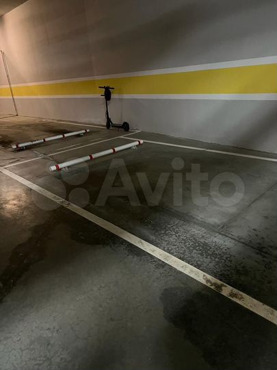 Машиноместо, 16 м²