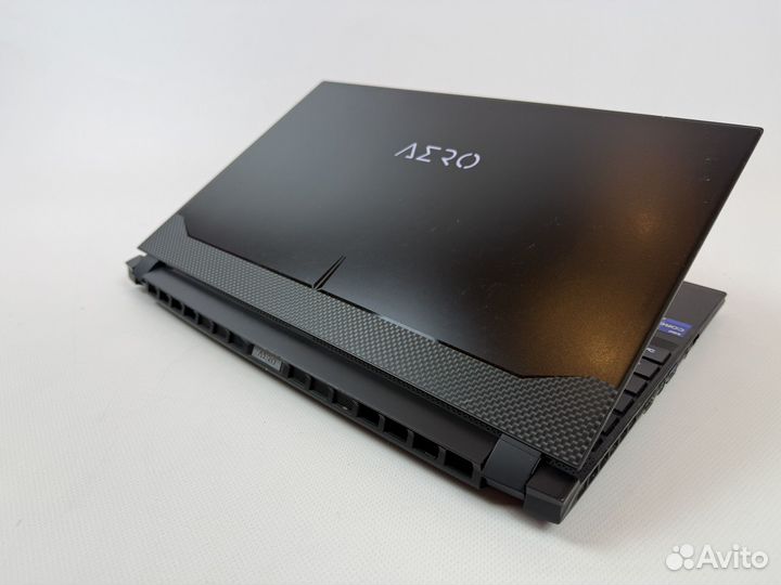 Gigabyte Aero 4K Oled I9-11980HK/32Gb/RTX3080 16Gb