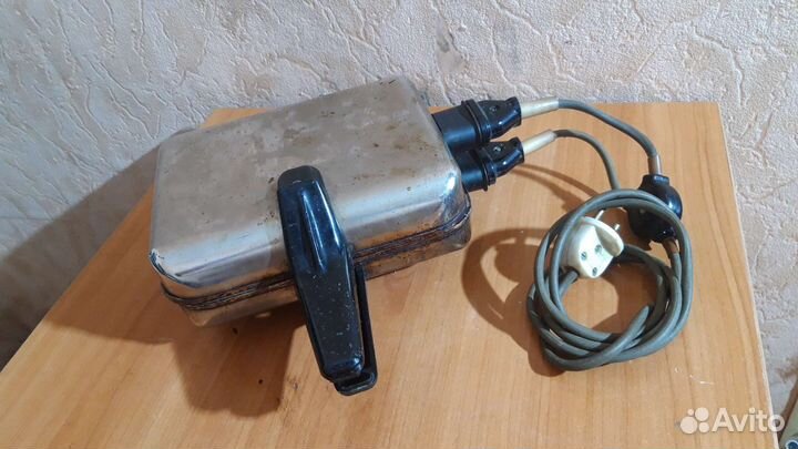 Электровафельница СССР советская