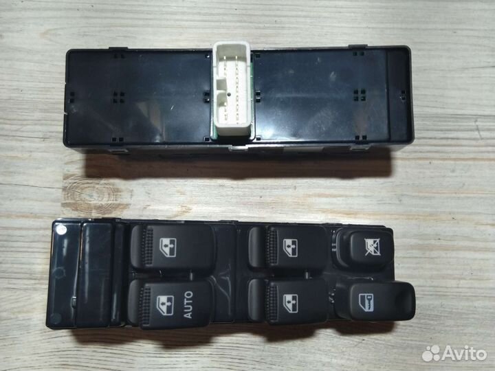 Блок управления стеклоподъемниками kia cerato 1