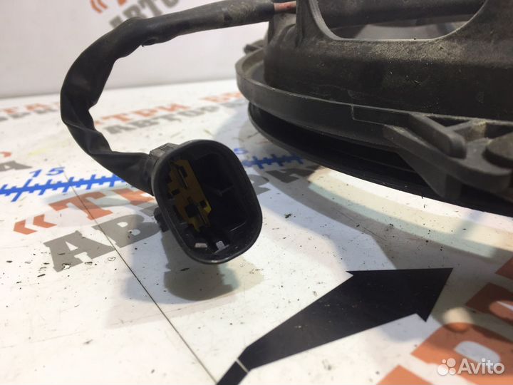 Ситроен С4 Пикассо Вентилятор охлаждения двигателя