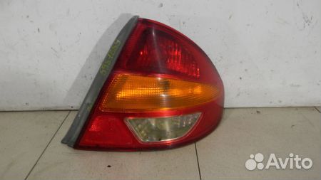 Фонарь задний правый