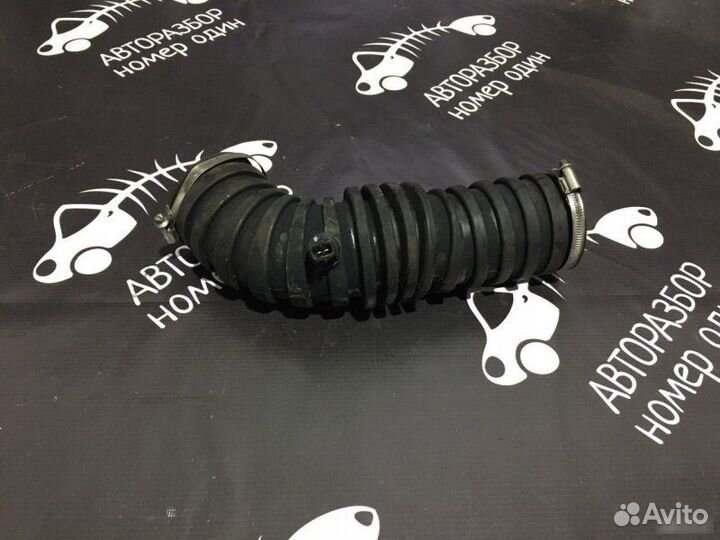 Патрубок воздушногo фильтрa Chevrolet Lacetti