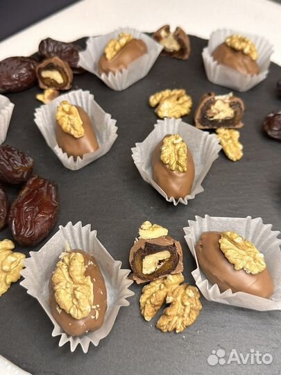 Королевские финики в шоколаде