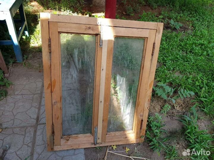 Продам оконные рамы