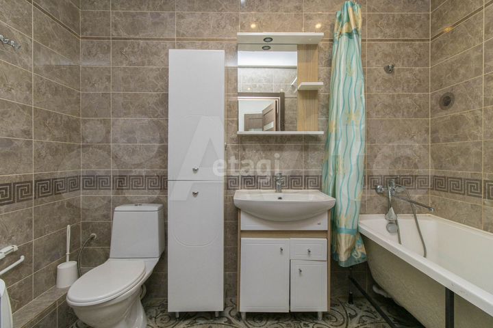 2-к. квартира, 56,7 м², 12/13 эт.