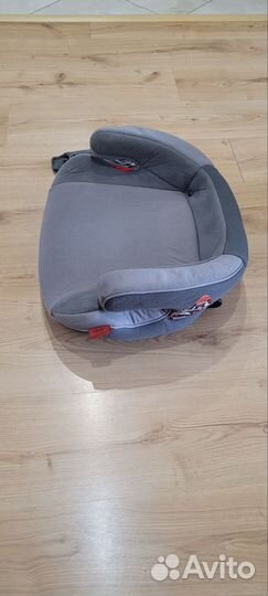 Бустер heyner isofix