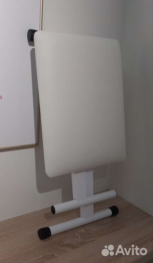 Банкетка для пианино