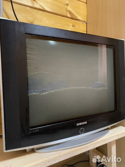 Телевизор samsung
